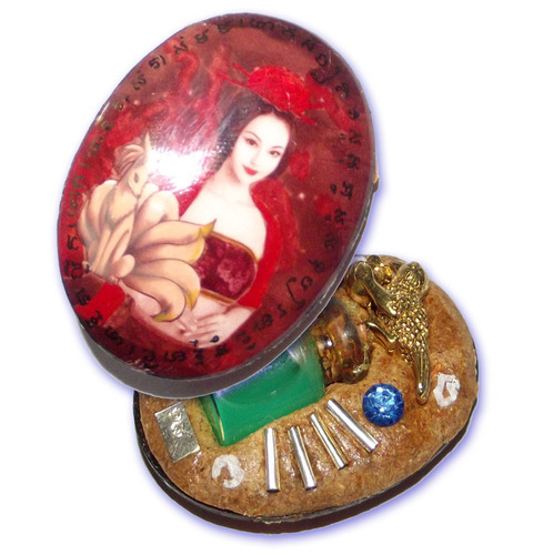 Mae Nang Jing Jork Gao Hang Nine Tails Fox Pim Lek - Sariga Bird, 2 Gemstones, Prai Oil  Flask, 8 Takrut - Kroo Ba Kam Bpeng 2556 BE