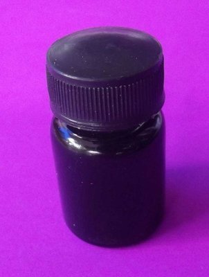 Khuad Kroo Hua Chuea Nam Man Prai (master bottle &#39;cream off the Top&#39; Pure Concentrated Prai Oil) - Run Long Dtaek Lan Pha Cha - Pra Ajarn Waet Surint