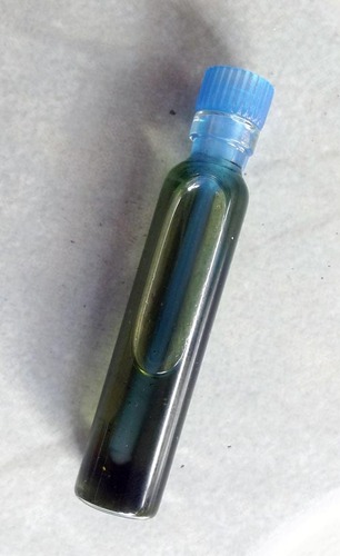 Nam Man Prai Hua Chuea Sam Aathan (3 Types concentrated Prai Oil) Run Long Dtaek Lan Pha Cha -Ajarn Waet Surint