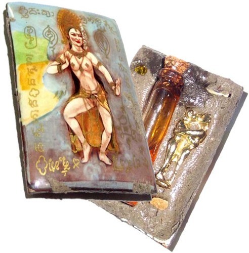 Mae Gamon Tip Lady of the Lilies Lakshmi Deity Love &amp; Mercy Charm Locket - Ploi Sek, Takrut, Chanuan Aathan, Magic Seeds + Nam Man Prai - Ajahn Jiam Rit Kong