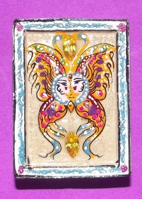 Taep Jamlaeng Pim Klang &#39;King Butterfly &#39; Sacred Powder hand painted with money spiders, Pra Upakut, 2 Silver Takrut, 6 empowered crystals - Kru Ba Krissana 2542 BE &#39;Jaroen Ngern Jaroen Tong&#39;