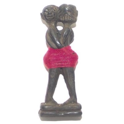 In Koo Plord Rak Binding Love Spell Amulet for Enchantment and Strengthen Existing Relationship -  Black Prai Powders - Luang Por Prohm Wat Ban Suan