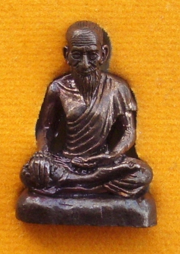 Ruesi Boroma Kroo Chiwok Gomarapaj (Jivaka) Healing Amulet Blessed by Luang Por Jaran (Wat Ampawa) - Nuea Tong Daeng Rom Dam - Hmor Som Hmay Tong Prasert (Doctor Som Hmay) - with or without case
