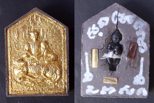 Khun Phaen Paetch Payatorn Saen Nang Lorm Maha Sanaeh &#39;Ongk Kroo&#39;  Prai Gao Dton (9 Prai Spirit Bone) - Kumarn Tong Insert + 3 Takrut - Ajarn Supot Na Ruecha 2554