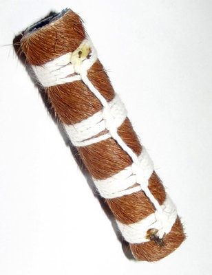 Takrut Ma Glom Nang (Ma Saep Nang) &#39;Dork Kroo&#39; See Bo - &#39;Sang Hor Chan&#39; edition 2555 BE - Horse Skin wrapped Leaden Yantra with 4 Cord Spell Knots for Enchantment - Kroo Ba Lerd  Wat Tung Man Dtai