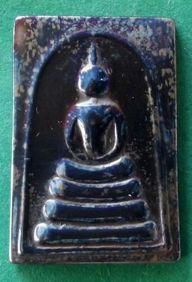 Pra Somdej (Benjapakee amulet) - Nuea Lek Lai Nam Neung See Peek Maleng Tap (Buddha subduing Mara made from Pure Lek Lai) - Luang Por Hone (Huan) - Wat Putai Sawan