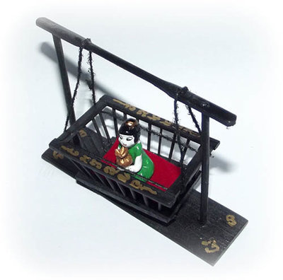 Kumaree in a Crib - Prai Kumarn Bone Powders, Ashes and Earths - Dtraimas 2556 BE - Luang Por Dam - Wat Pra Puttabat