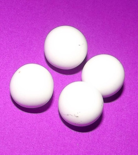 Lek Lai Chi Ba Khaw/ Khai Muk Guan Im (White Lek Lai/Kwan Yin Pearls) Protective Luck Bringer and powerful meditative tool