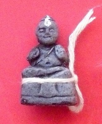 Gumarn Tong Nopparit - Nuea Phao Pasom Din 7 Pah Chah (baked sacred powder from seven cemeteries) - Luang Por Sri Mueang - Wat Kantod