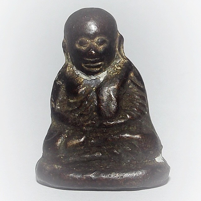 Pra Luang Por Ngern Pim Khee Ta Pern Dtaek - Broken Gun Edition 2528 BE - Wat Kongkaram (Wat Bang Klan)