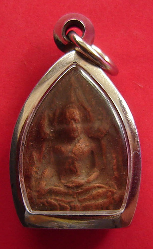 Pra Nang Paya Chinarat - Pim Bai Mayom (Yai) - Nuea Din Phao - &#39;Run Midtrapap&#39; (friendship edition) 2548 BE - Wat Rachaburana (Pitsanuloke)
