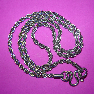 Stainless Steel Unisex Neck Chain for Amulets - medium gague spiralled rope link - for 1 single amulet 22 Inches long