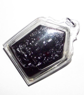 Pra Khun Phaen Paya Hongs Mon Plaeng Ongk Kroo - Pure Gammagarn Prai Kumarn Powders in Nam Man Prai - 6 Ploi Sek Gems, 5 Takrut - Bantian Mian Jia Edition 2556 BE - Luang Phu In