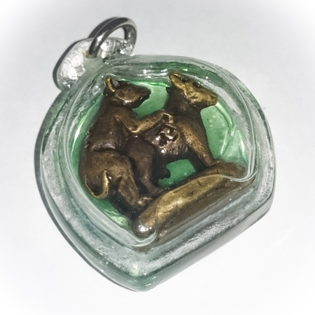 Ai Bpeng Maha Dtid Maha Sanaeh - Dirty Dogs in Heat - In Koo Animist Amulet for Gay Males - Soaked in Green Necromantic Prai Oil - Ajarn Wirataep Yan Kroo Prasit Ai Bpeng Maha Dtid Maha Sanaeh - Dirty Dogs in Heat - In Koo Animist Amulet for Gay Males - Soaked in Green Necromantic Prai Oil - Ajarn Wirataep Yan Kroo Prasit