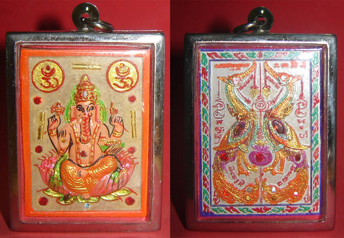 Paya Hongs Jao Sap/Pra Pikanes (Hongsa with Ganesh)  - Large Jumbo Size - fang Ploi Takrut Tong Kam (Gemstones three Gold Takrut) Run Choke Lap Maha Sethee - LP Hongs - 2546 BE  99 amulets made