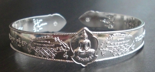 Gamlai Yant Moo Tong Daeng Dood Sap - Nuea Ngern Tae (solid silver bracelet with wild boar Yantra) - Luang Por Somkid - Wat Beung Tata