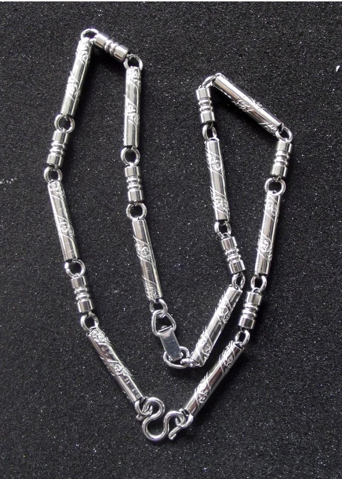 Stainless Steel Neck Chain for One Amulet (more possible) - Thick Gague with Lai Thai Granok Flame Pattern - 20 Inches Long