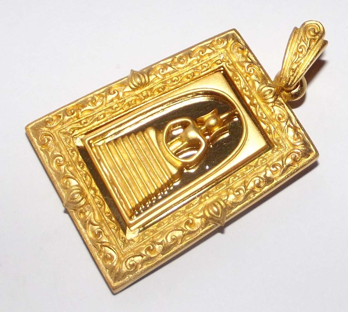 Pra Somdej Gaes Chaiyo 7 Chan - Nuea Bronze Nork Chup Tong (Bronze with 24K Gold Plating) - 'Benja Baramee' edition - Wat Rakang Kositaram 2555 BE - Only 999 Made