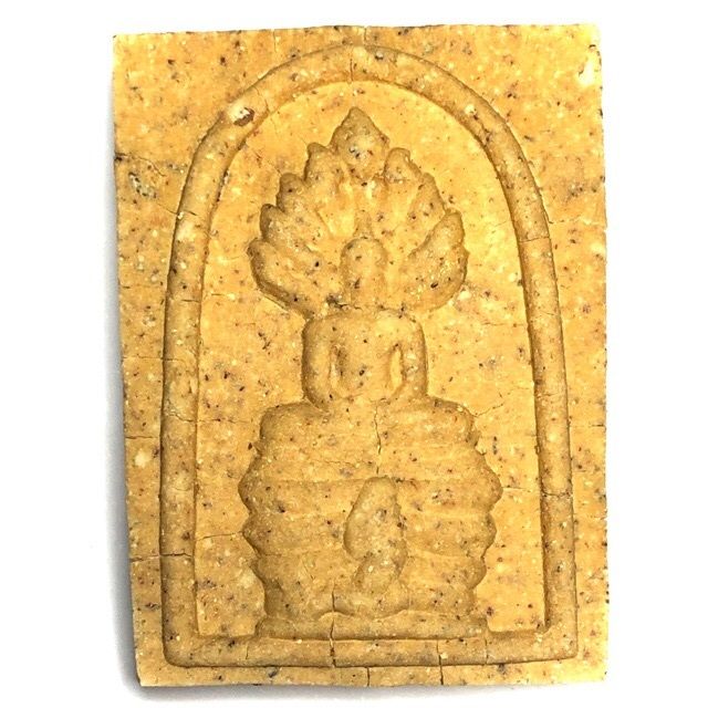 Pra Somdej Nakprok Nuea Pong Wan 108 Pasom Kled Tong (108 Herbal powders with gold flakes) 4 x 3 Cm - Bucha Kroo 2555 BE Edition - Luang Phu Bun Mee