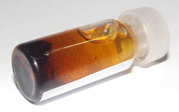Nam Man Prai Jantra Maha Yoni (Sacred Vulva Prai Oil + 58 Ghosts Powders) - Pra Ajarn Somchart Bparimudto (Lopburi) 2555 BE