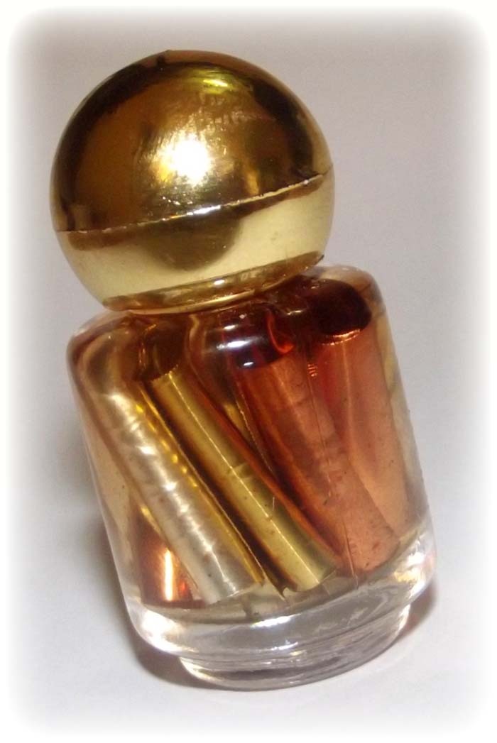 Nam Man Wan Maha Sanaeh Takrut Gao Mongkol - Love Charm Potion with 9 Auspicious Blessings Takrut - Pra Ajarn Dtee Supajaro - Wat None Sa-ard