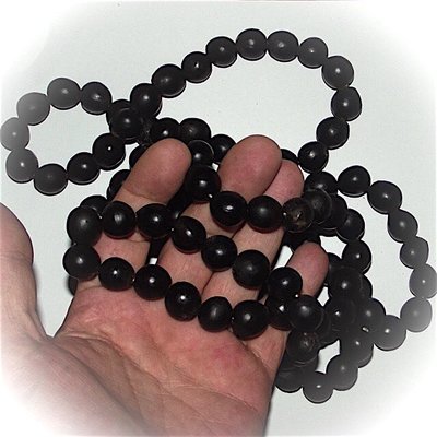 108 Bead Prakam Dee Kwai Sacred Forest Berry Prayer Rosary - Luang Por Prohm Wat Ban Suan - Stupa Spire Building Edition 2548 BE