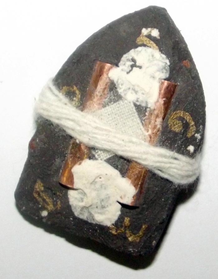 Prai Dam Paya Lin Tong Sorng Chaek - two sided Golden Tongue Speech and Mercy Charm Spell - Khmer Necromantic Amulet - Ajarn Apichai Decha