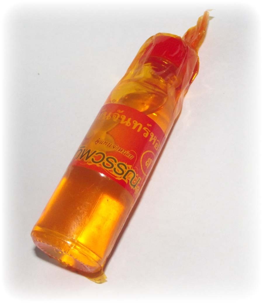 Nam Man Jantr Horm - Aromatic Anointment Oil for Consecrating Amulets &amp; Bucha Images - Divine Lineage Brand 10 Ml Bottle