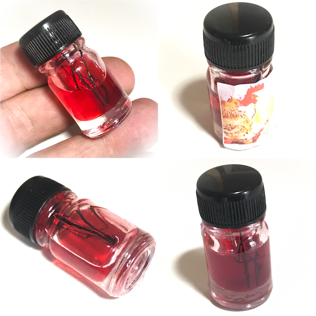 Nam Man Prai Wan Gai Daeng  Kruea Thao Hlong Red Rooster Charm Oil with Enchanted Vine Potion Pra Ajarn  Dtee Yai