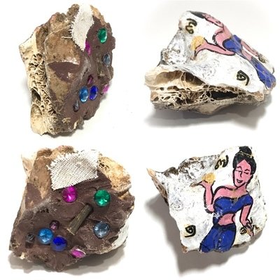 Chin Aathan Nang Prai Nong Nu Dtua Kroo 5.5 x 5 x 2.5 Cm Prai Powders Yae Hyae Wood Magic Cloth 8 Gems Ajarn Surak