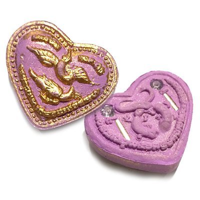 Hua Jai Khayum Khloeng Paed Saa Dtamrab Dtai Hloeng Purple Version 2 Takrut 2 Ploi Sek Gems Ajarn Bun Rod