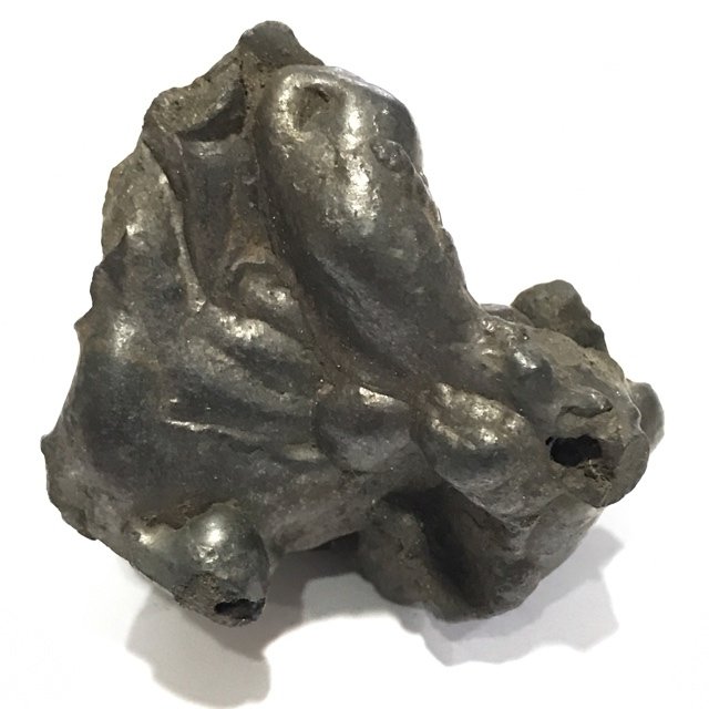 Lek Lai Tham Magically Extracted Adamantine Substance 3.5 x 3.5 x 3 Cm Cold Cut Holy Cave Lek Lai Magical Incantations and Ceremony Blessed by the Khao Or Masters