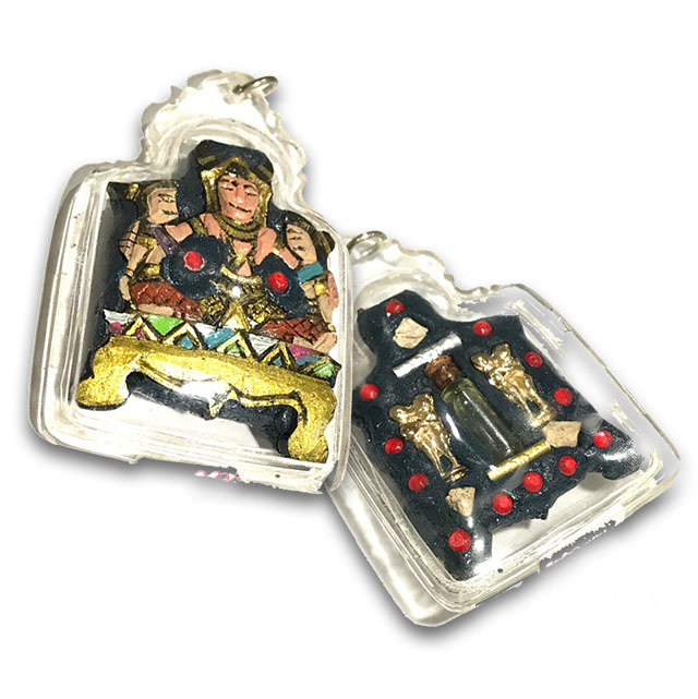 Paya Khao Kam Kala Ta Diaw Ongk Kroo 1 Eye Coconut Shell 2 Takrut 3 Bone Pieces 2 In Koo 14 Ploi Sek Gems Nam Man Prai Kroo Ba Dtu Ing