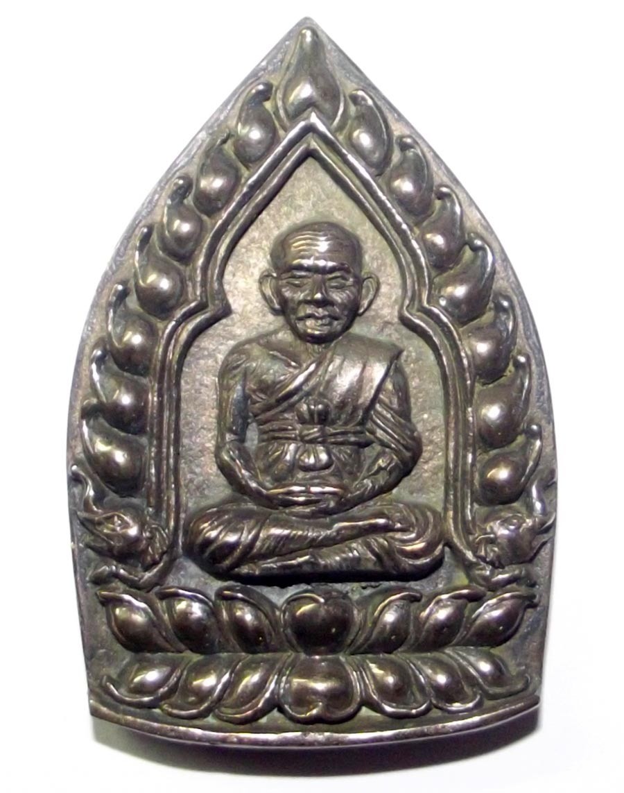Rian Jao Sua Nirandtarai Kong Grapan Klaew Klaad + Maha Lap Maha Sethee Invincible Millionaire amulet - Maekasit Alchemical Metal - Pra Ajarn Daeng Opaso 2555 BE