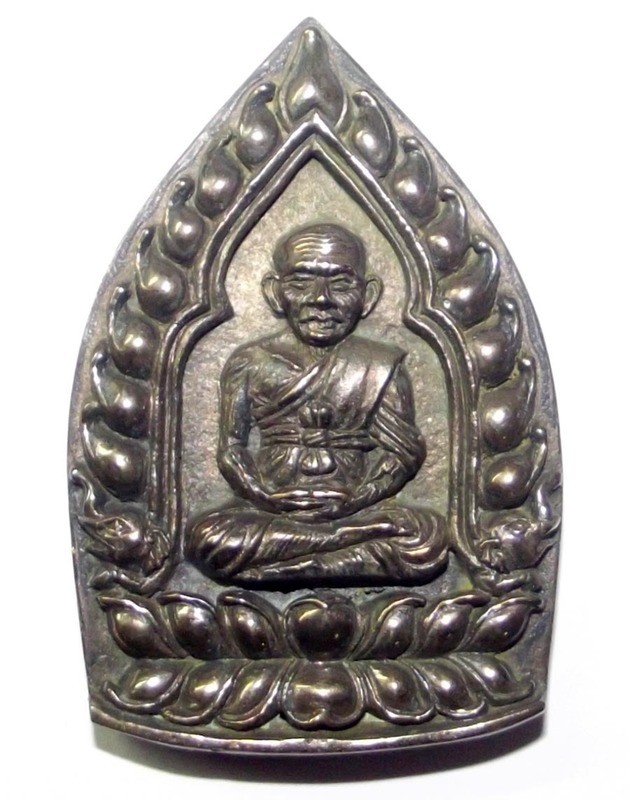 Rian Jao Sua Nirandtarai Kong Grapan Klaew Klaad + Maha Lap Maha Sethee Invincible Millionaire amulet - Maekasit Alchemical Metal - Pra Ajarn Daeng Opaso 2555 BE