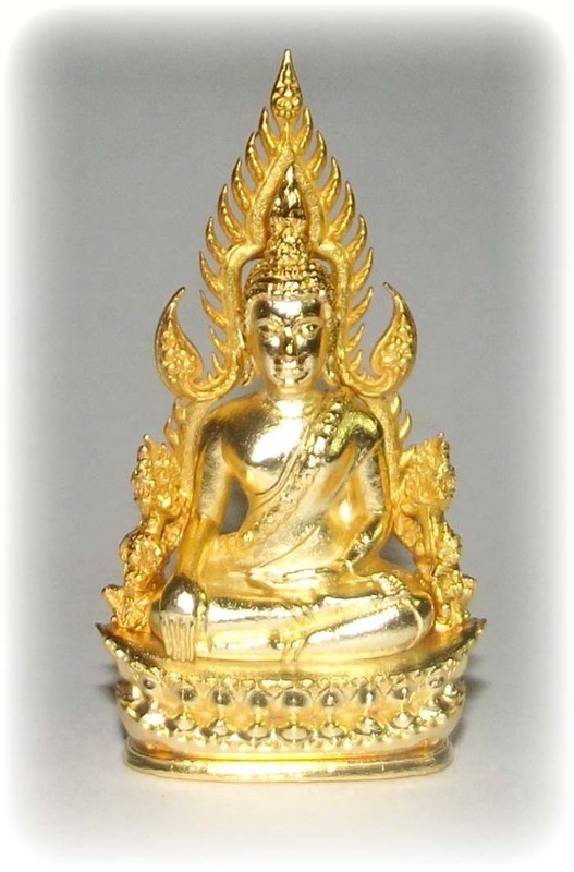 Pra Putta Chinarat (Loi Ongk Statuette) &#39;Jom Rachan&#39; (Warrior King) edition 2555 BE - Nuea Loha Chup Tong (Sacred Bronze with 24 K Gold Coating) - Wat Pra Sri Radtana Maha Tat