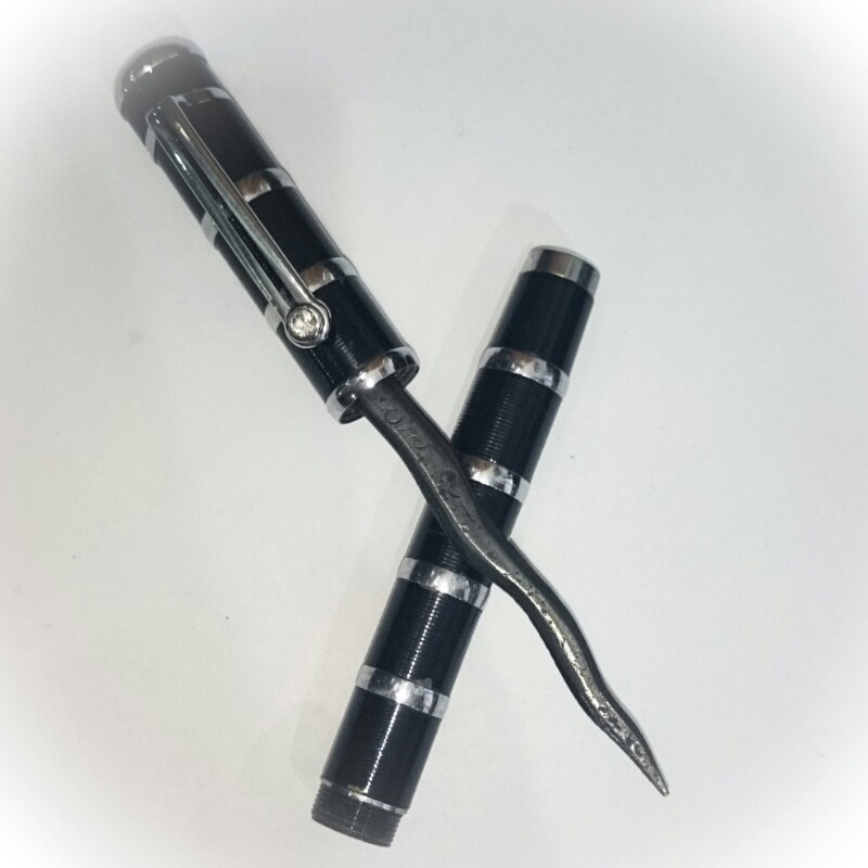 Mitmor Lek Nam Pi Exorcist Knife - Ritual Dagger for Protection, Demon Banishing, Healing and Blessings - Disguised as Fountain Pen - Luang Phu Hongs