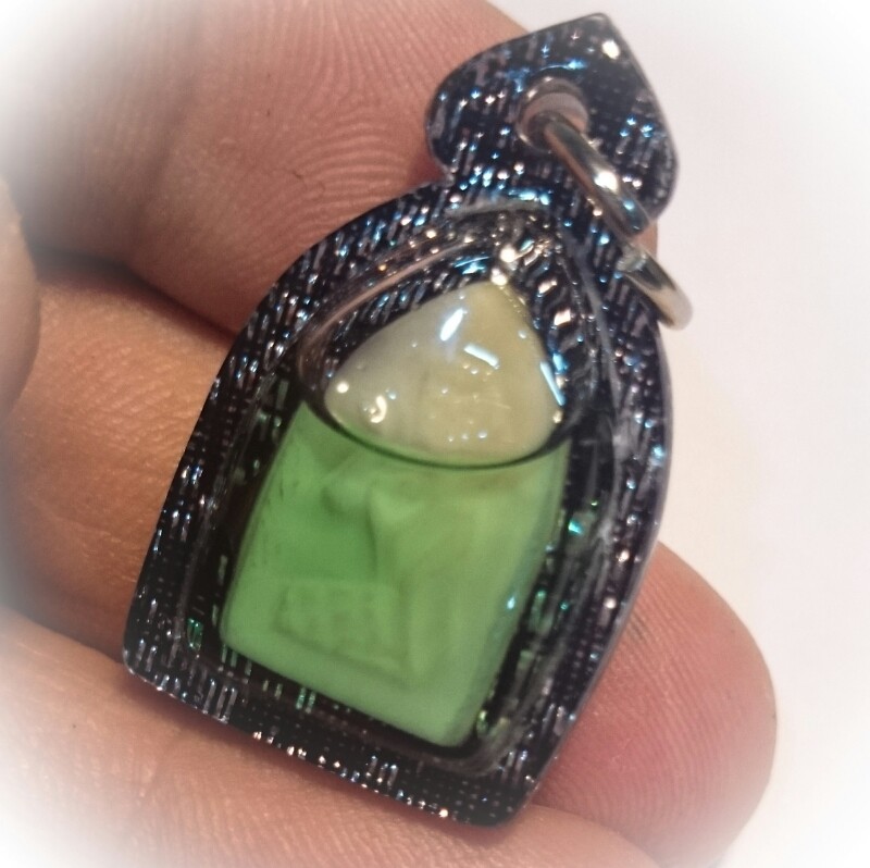 Nang Kwak Liam Nam Man Khiaw Empowered with Wicha Jinda Manee Montr - Ivory in Prai Oil with Takrut - Ta Poon (Forest Lay Sorceror)