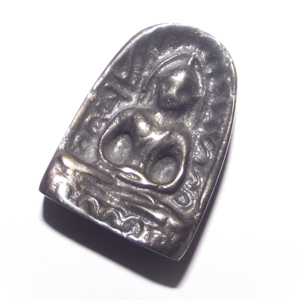 Pra Sum Gor (Benjapakee amulet) - Nuea Lek Lai Nam Neung See Peek Malaeng Tap (Buddha in Meditation made from pure Lek Lai) - Luang Por Hone (Huan) - Wat Putai Sawan 2548 BE