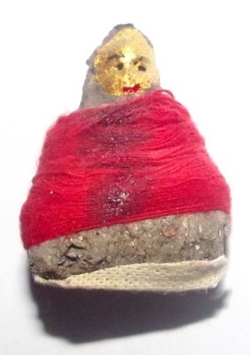 Kumarn Prai Tong Sakod Pu Rit Raeng - Nuea Pong Prai Luan Aathan (Kumarn Bone Powders, Ashes and Earths + Coffin Nail) - Dtraimas 2555 BE Edition - Luang Por Dam - Wat Pra Puttabat Radtana Kiree