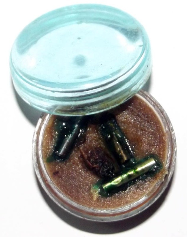See Pherng Jaijakhad Dtalab Kroo - Heart Breaker Love Potion - Ruay Sap Ruay Sanaeh edition 2554 BE - Pra Ajarn Oe