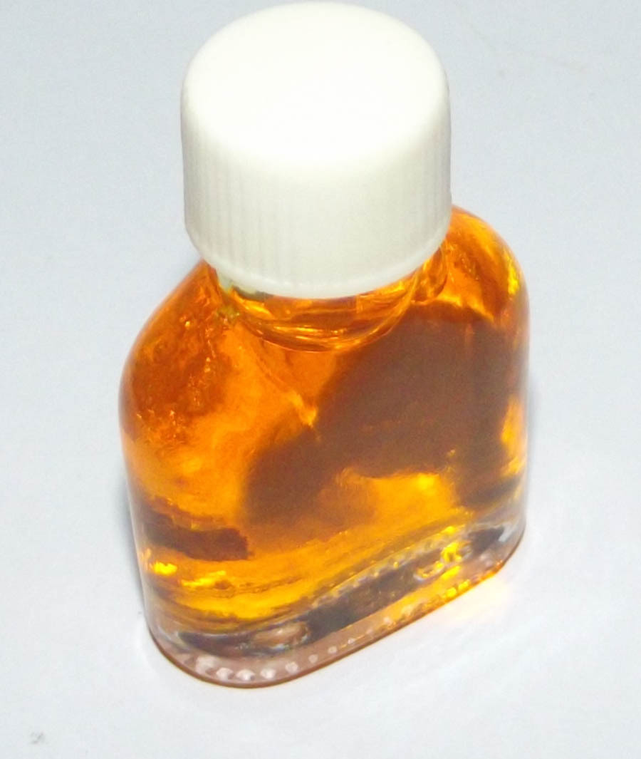 Nam Man Maha Wan Solos Mongkol (small no herb more oil)  - Magical Miracle Oil of Ajarn Chum Chai Kiree - Dtamnak Dtak Sila Khao Or