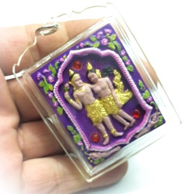 Taewada Hlong Hong (Paetch Payatorn Kinaree) Ongk Kroo - hand painted 20 gems 2 pearls, look namo, 7 Takrut + Butterfly Deva - Nia Kajia Edition 2554 BE Free Casing - Luang Phu In Taewada Hlong Hong (Paetch Payatorn Kinaree) Ongk Kroo - hand painted 20 gems 2 pearls, look namo, 7 Takrut + Butterfly Deva - Nia Kajia Edition 2554 BE Free Casing - Luang Phu In
