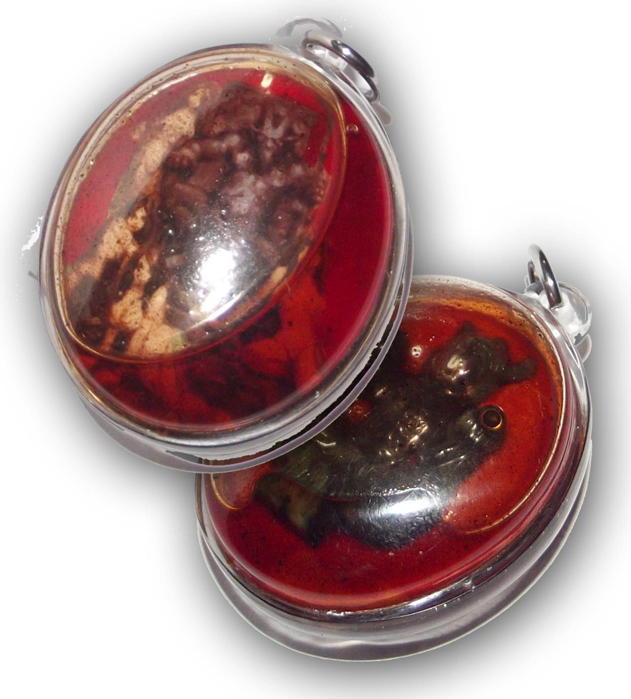 Paya Khao Kam Seduction and Gambling Locket (Ongk Kroo) immersed in Red Cockerel Prai Oil - Ajarn Perm Prai Dam 2555 BE