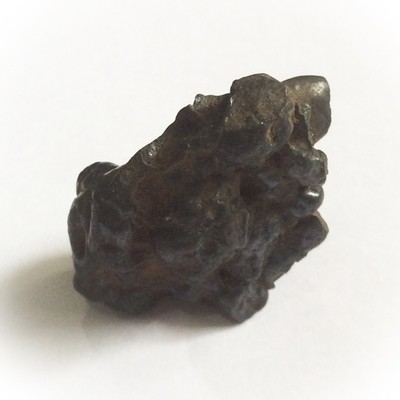 Pure cold cut Lek Lai (Grade A, 3.0 x 3.5 x 4 cm) - Sacred Kayasiddhi Adamantine Substance magical extraction process Empowered by the Khao Or Masters