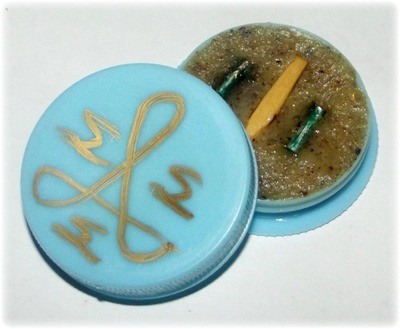 See Pheung Rok Maew - Cats Umbilical Cord Potion - 2 Takrut Maha Sanaeh + Mai Payung - Wai Kroo 2555 BE Edition - Ajarn Surapat