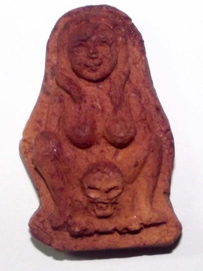 Nang Prai Dtanha Glab - Nocturnal Entertainment Amulet  - 7 Cemetery Earths + Prai Powders with Wan Dork Tong - Pra Ajarn Dtee Yai - Wat Ban Sri Sukh