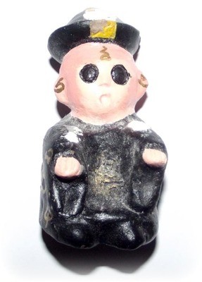 Phii Noi (Jiang Shi) Little Chinese Bouncing Boy-Ghost Kumarn with Pokasap Powers - Ajarn Apichai Decha