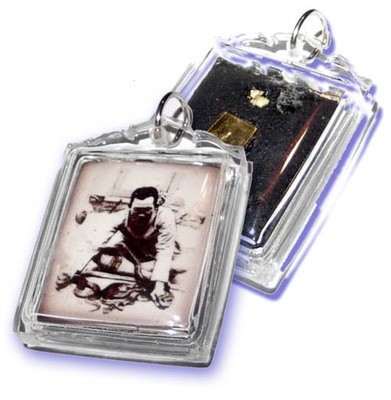 Locket Wai Kroo Ajarn Forn Dee Sawang 2544 BE - Ban Neng Bone of AC Forn inserted - Pra Ajarn Noo - Wat Beung Pra Ajarn