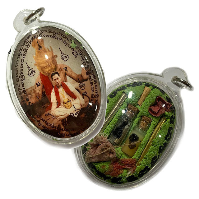 Locket Ruesi Phu Jao Saming Prai Jumbo Ongk Kroo 3 Takrut 2 Phials Pong Sanaeh Ya Faed &amp; Nam Man Prai Mortal Remains Jivara Robe Pha Hor Sop Mai Yae Hyae Ajarn Prodt